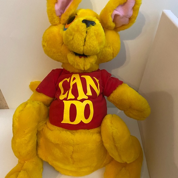 RETRO Abingdon Press “Can Do” Kangroo Plush Puppet - Picture 1 of 8